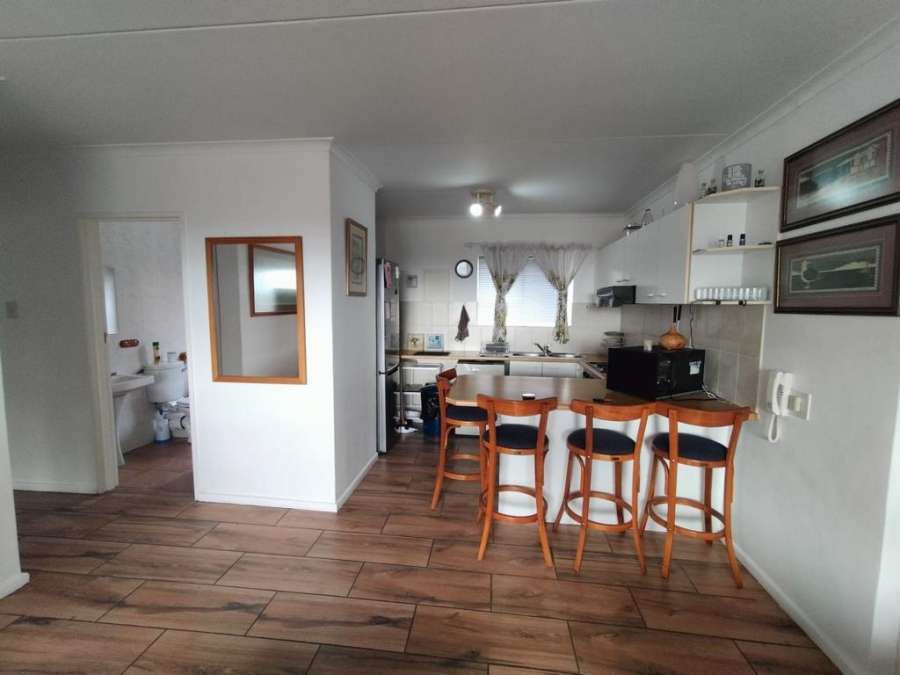To Let 2 Bedroom Property for Rent in Big Bay Western Cape